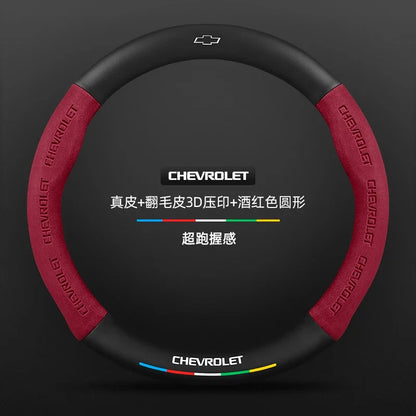 Capa de Volante em Camurça e Fibra de Carbono para Chevrolet – Antiderrapante Premium Esportiva