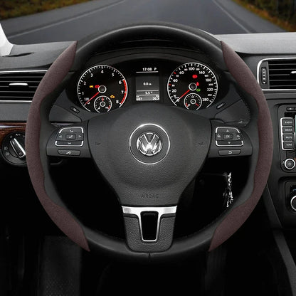 Capa de Volante Camurça Antiderrapante para Volkswagen – Grip Esportivo Segmentado Premium
